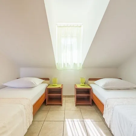 Bubi Apartment