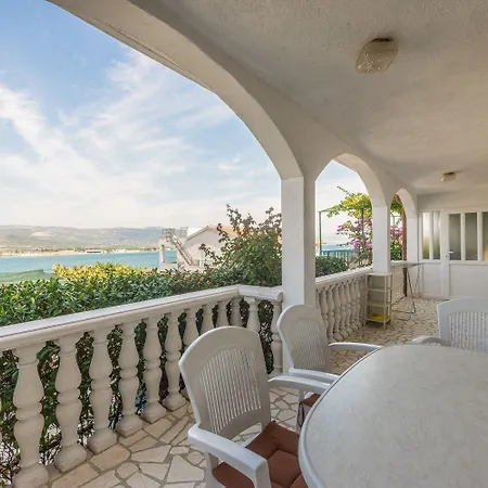 Bubi Trogir