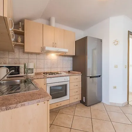 Bubi Apartment