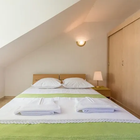 Apartment Bubi *