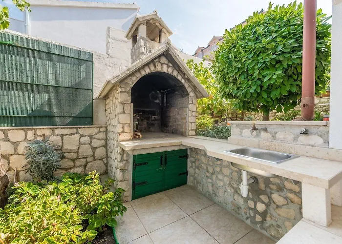 Bubi דירה טרוגיר